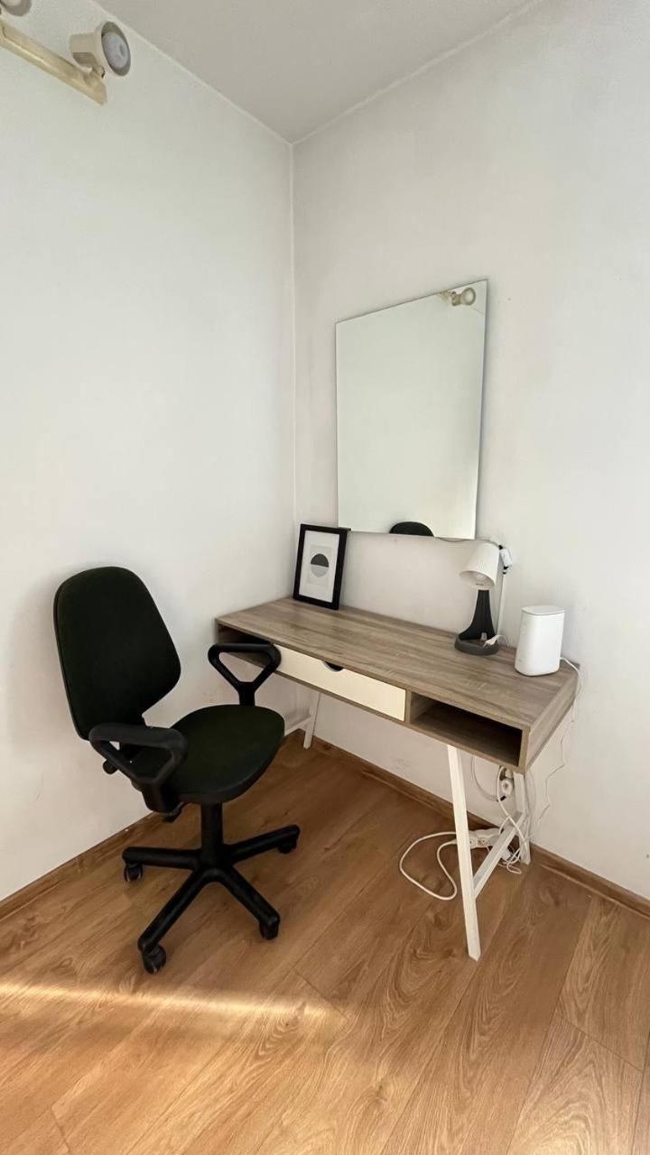 Comfy, Nice And Small Room In 克拉科夫 外观 照片